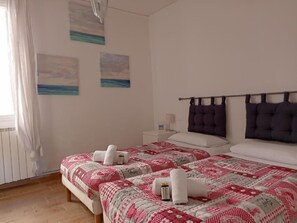 2 habitaciones, wifi gratis y ropa de cama 