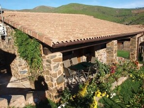 Outdoor dining - Rural apartment Ramajal Rural for 4 people (Pinofranqueado)