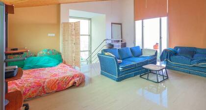 Chalet 300 m2, en campo de Golf con buhardilla de 90 m2 y excelentes vistas