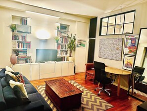 Téléviseur, chaîne audio