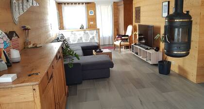 Savoie, 2 chambres pour escale + parking.