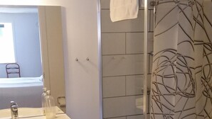 Uklassifisert bilde, 3 av 12, knapp