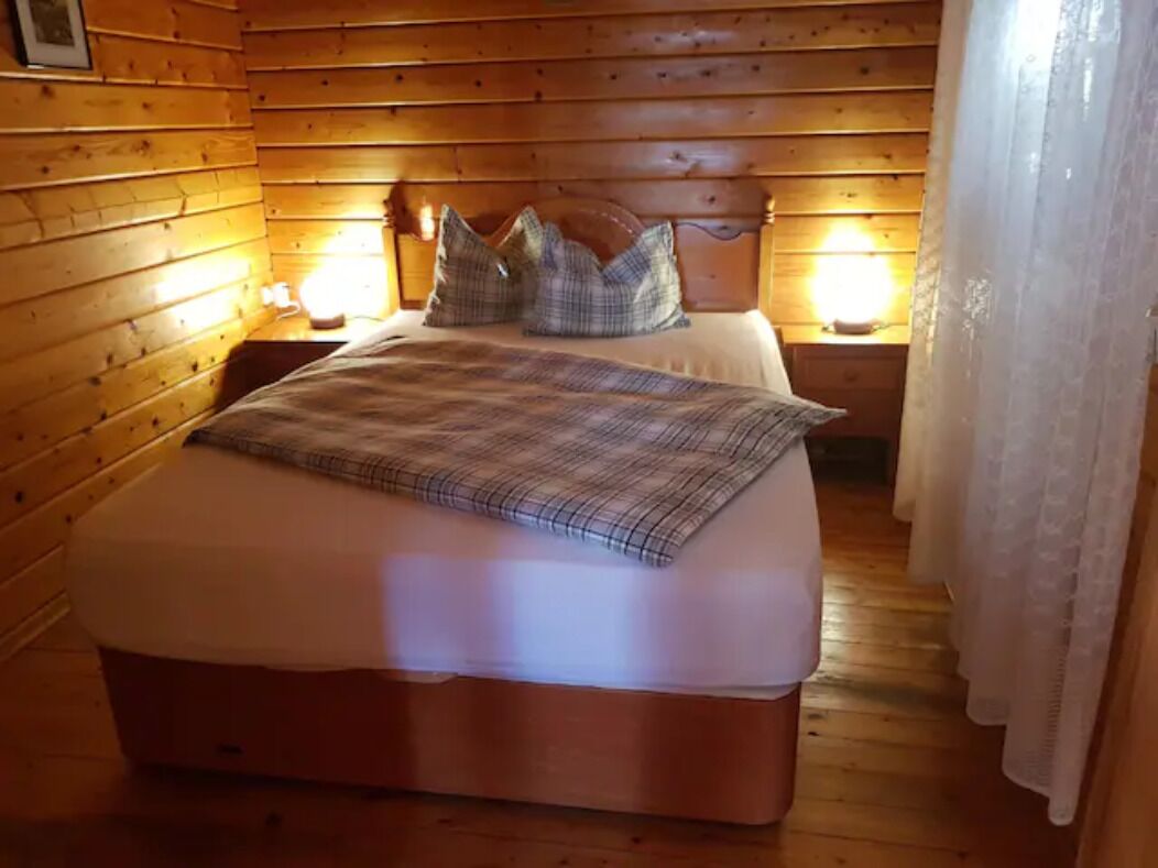 2 bedrooms, iron/ironing board, travel crib, free WiFi