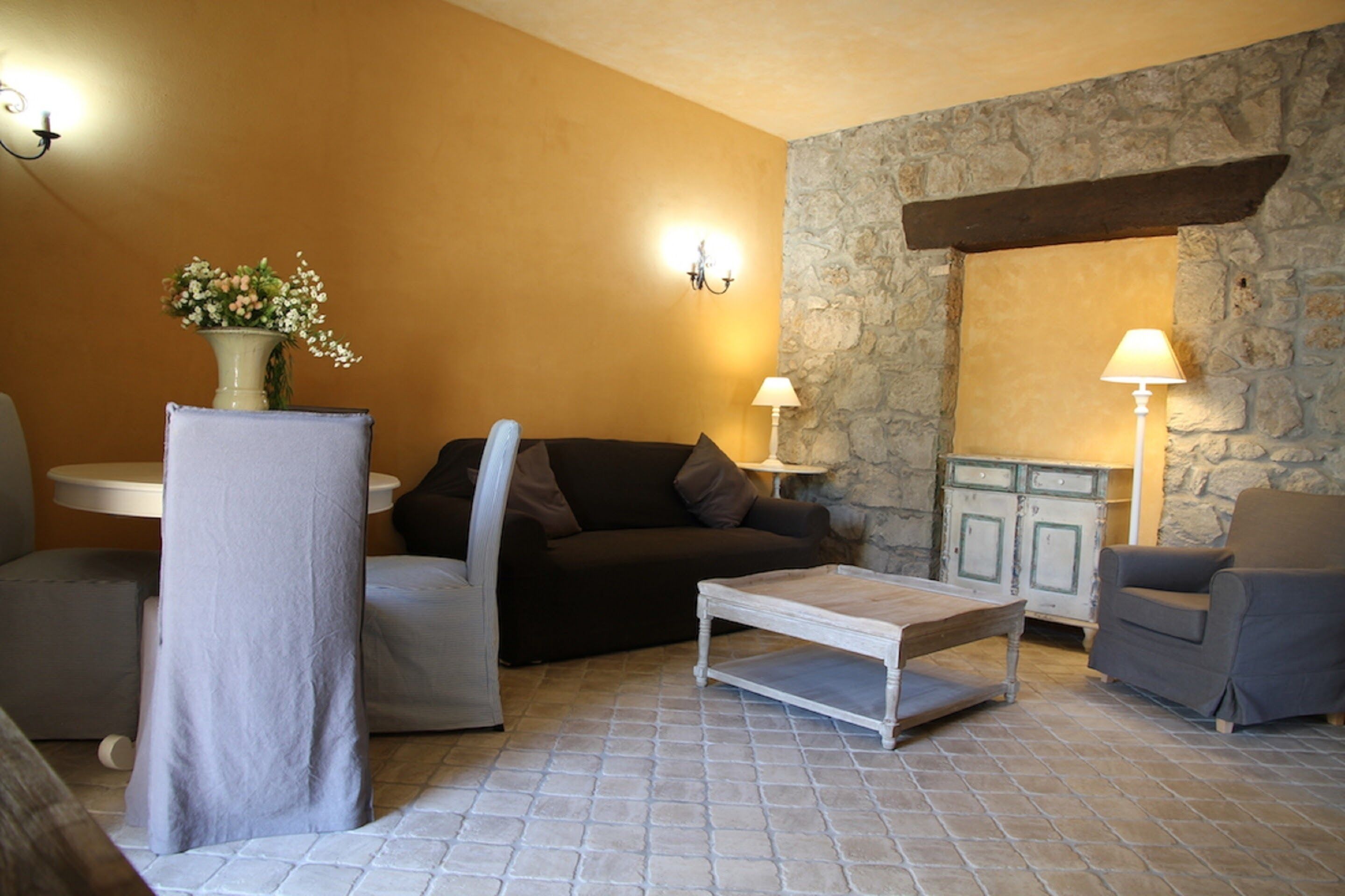 Casa Amerigo, two rooms and a half plus