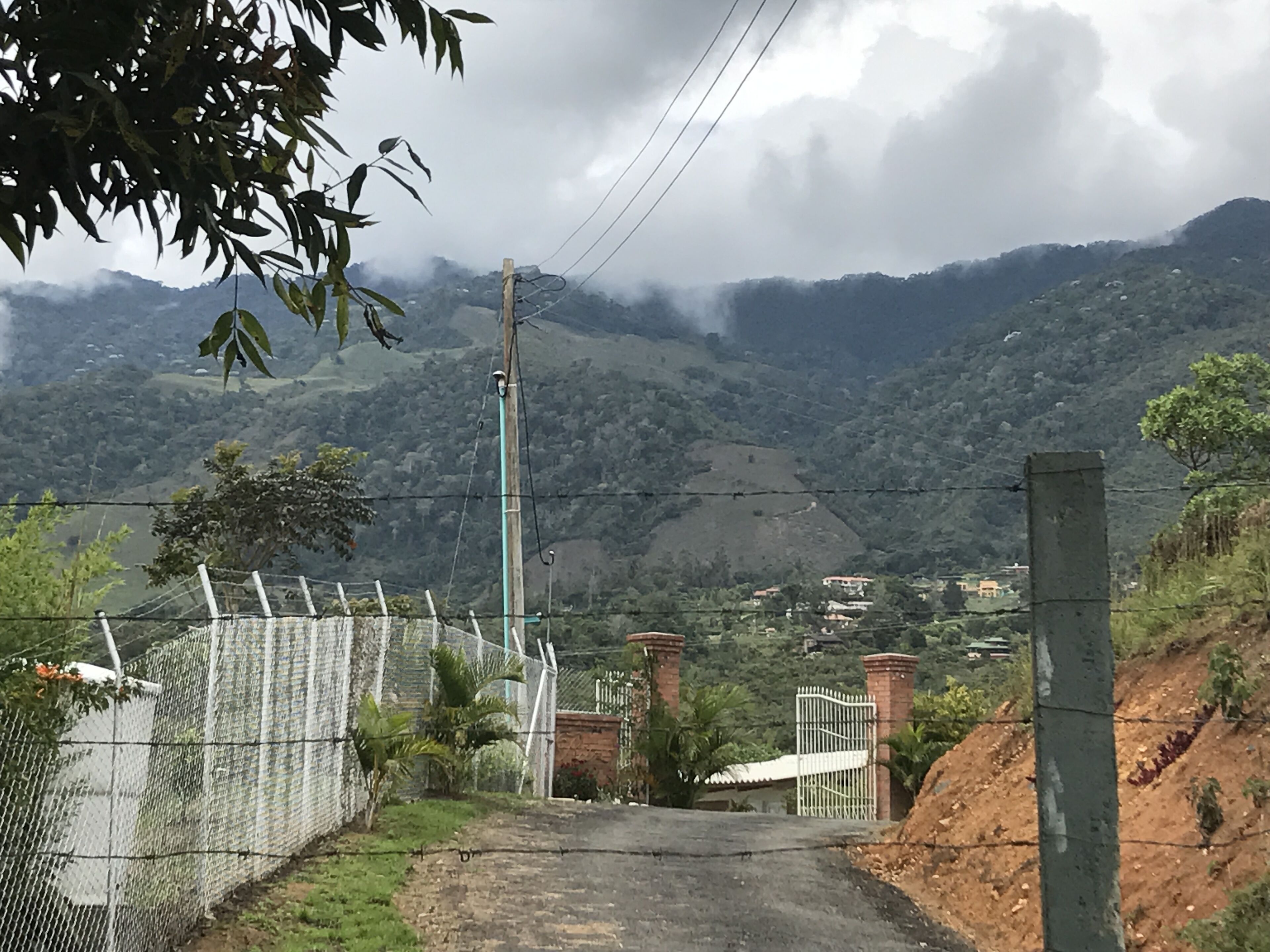 Country house on Lake Calima to rest a weekend