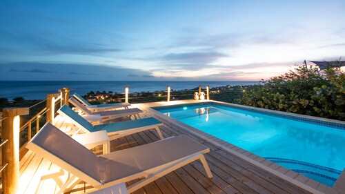 Luxury Villa "Lions Cliff" with fantastic views over the Caribbean Sea