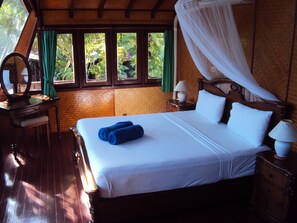 3 bedrooms, iron/ironing board, free WiFi, bed sheets - Amazing 3 Bedroom, Thai Style Beachside, Villa (Koh Samui)