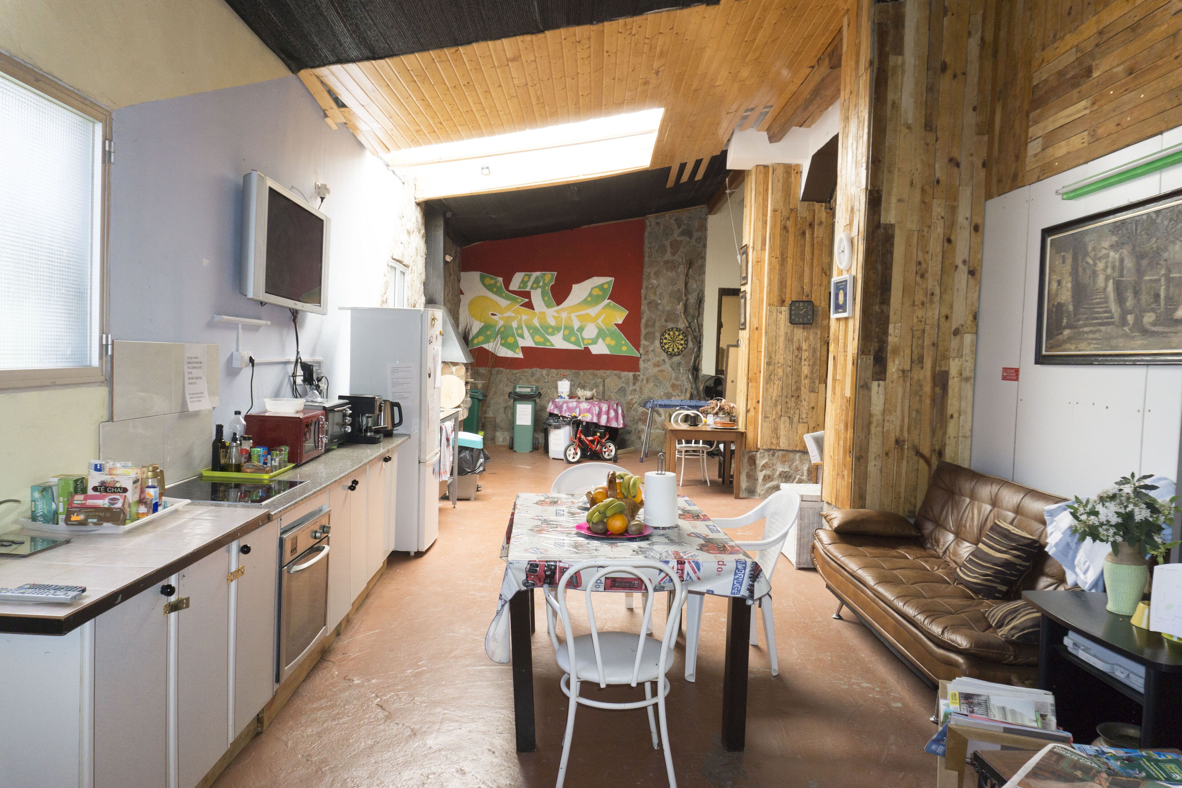 Room -The Drago House