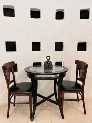 Dining - Room in the heart of Cancun (29)