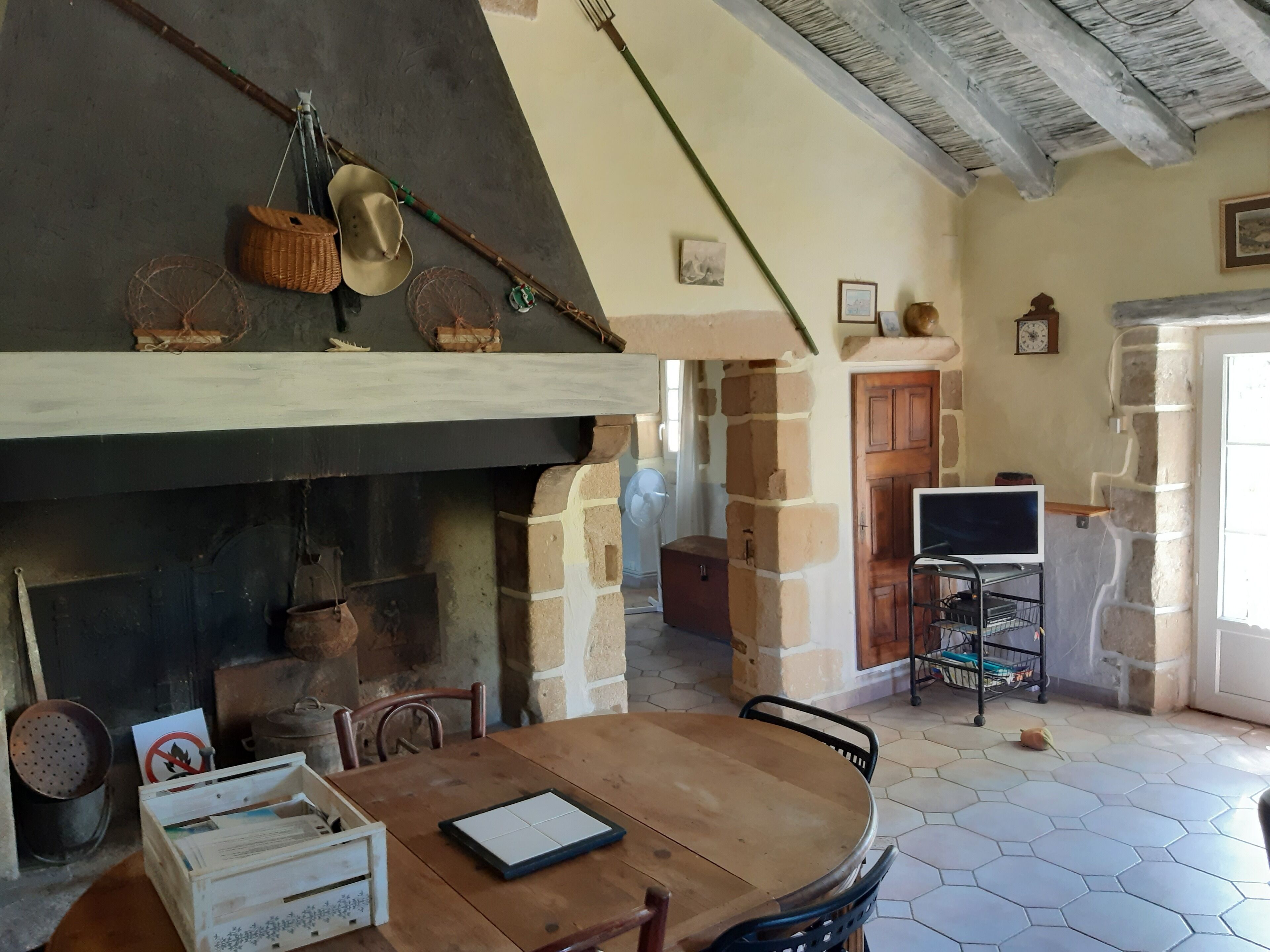 The Old Mill - Gite de France 3 ears, 5 people, terrace, river nearby.