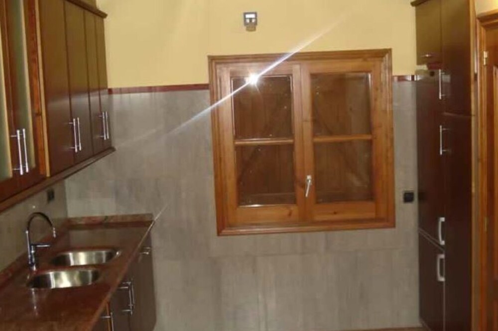 Astasia House, in a quiet location.