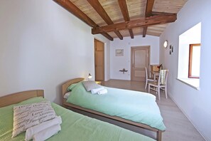 1 habitación, wifi gratis y ropa de cama