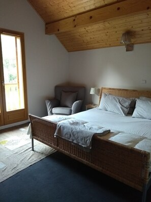 6 sovrum, strykjärn/strykbräda, resesäng och wi-fi