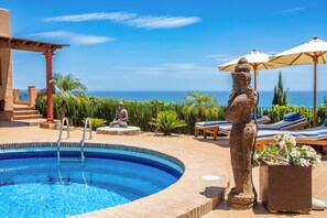 Piscina a l'aire lliure 