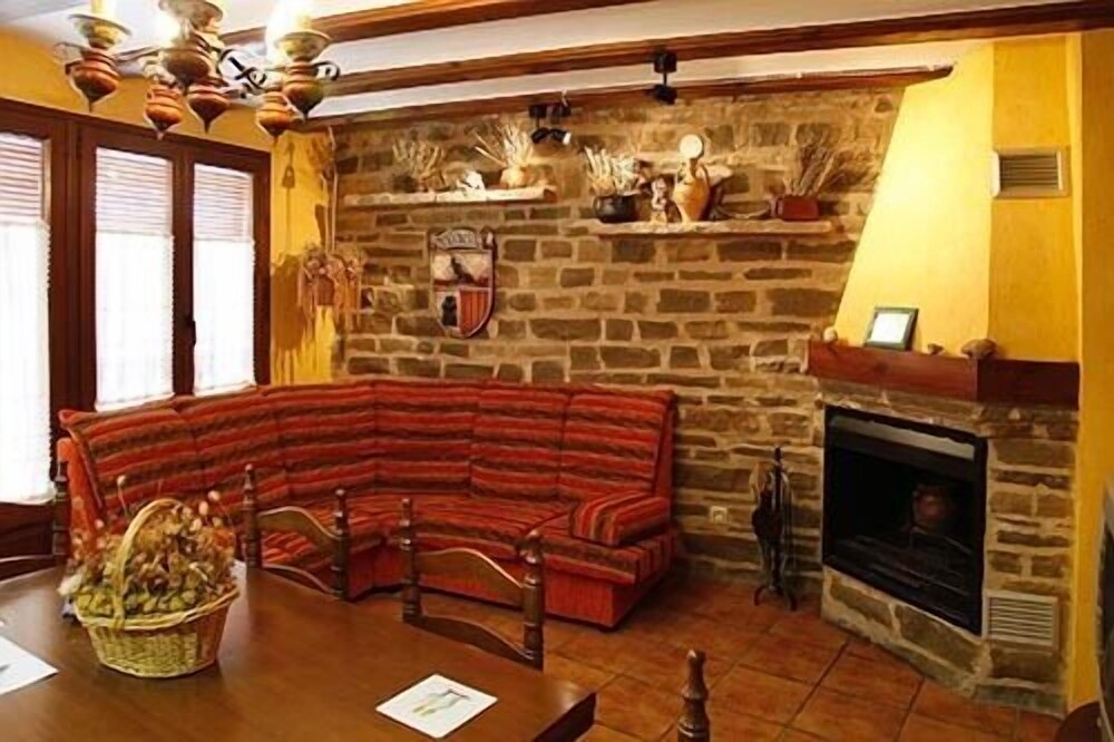 Rural House Nuri de Rei for 6 people