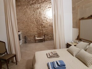 1 Schlafzimmer, Schreibtisch, kostenloses WLAN, Bettwäsche