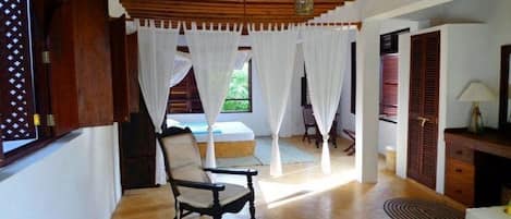 6 chambres, fer et planche Ă repasser, accĂšs Ă Internet