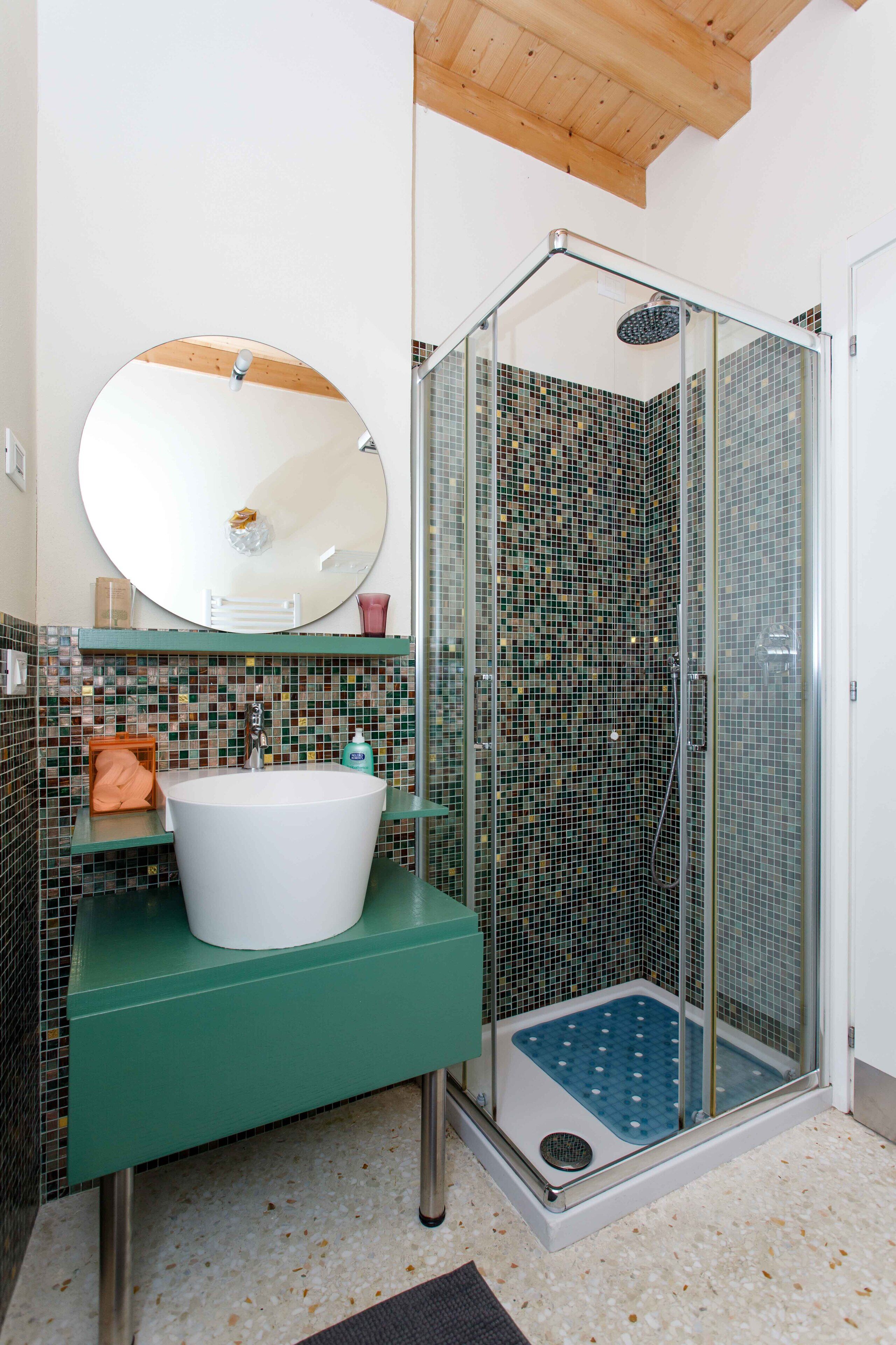 Stylish place ideal for the Biennale in Venice. A short walk from St Mark's 