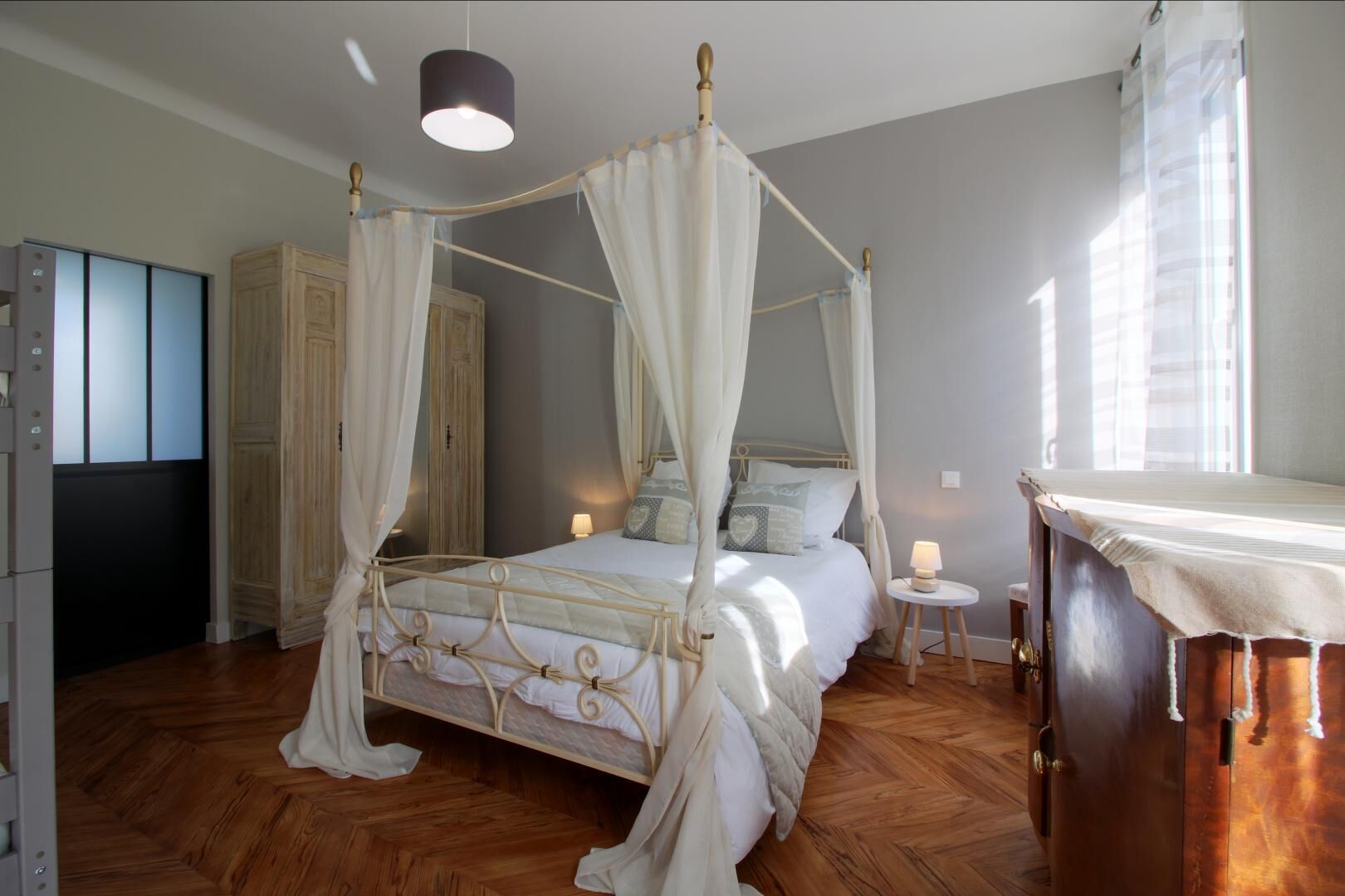 IN THE HEART OF THE ARCACHON BASIN - GITE DE BAS VALLON