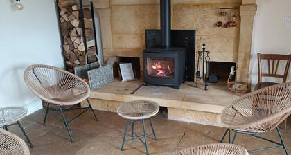 Stone house in Sarcey en Beaujolais 12 people