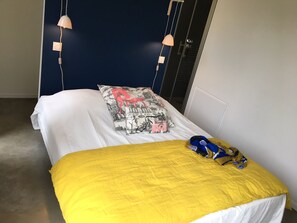 4 Schlafzimmer, Bügeleisen/Bügelbrett, kostenloses WLAN