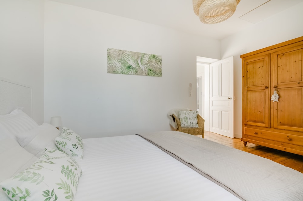 Warm and Family Home - High Range