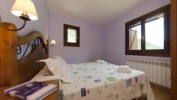 2 bedrooms, free WiFi, bed sheets