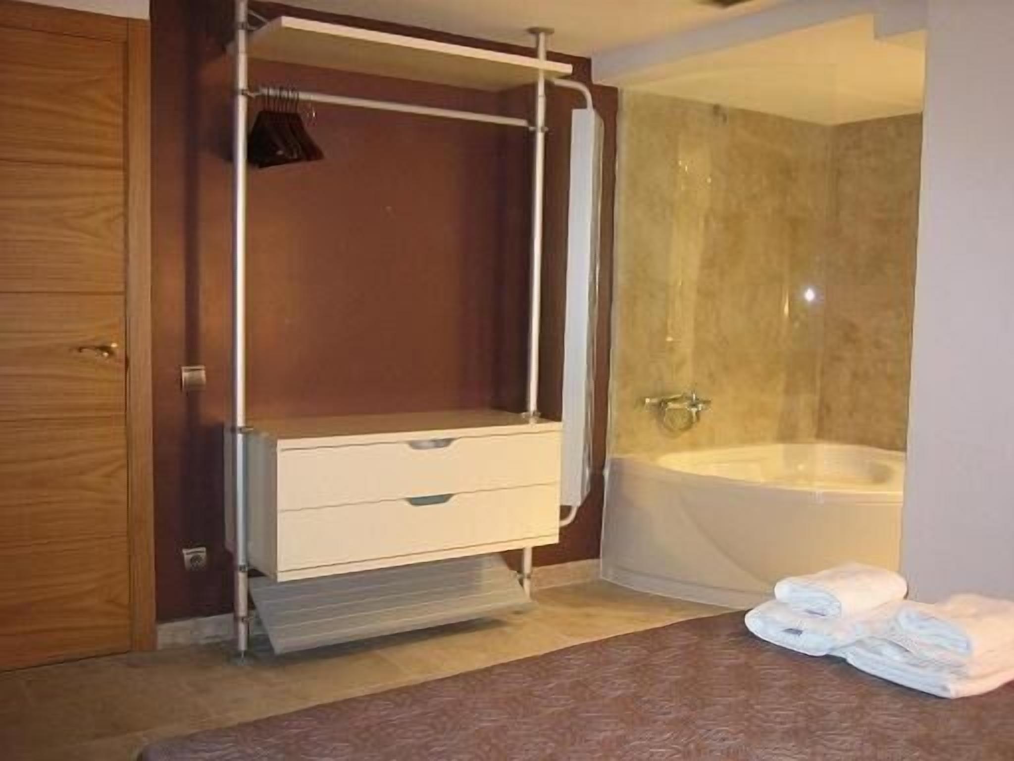 Puerta de Ordesa Apartamentos for 2 people