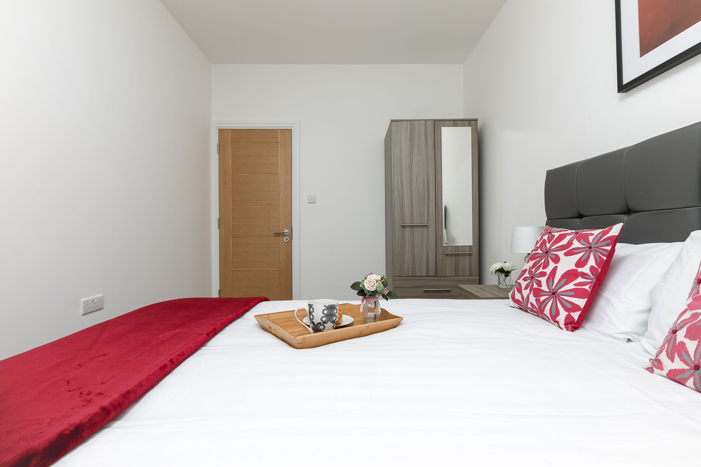 KVM - City Apartment 9