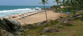 English owned Villa great Location - Kovalam- Free starter pack & WIFI