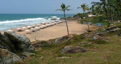 English owned Villa great Location - Kovalam- Free starter pack & WIFI