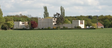 Overnatningsstedets område