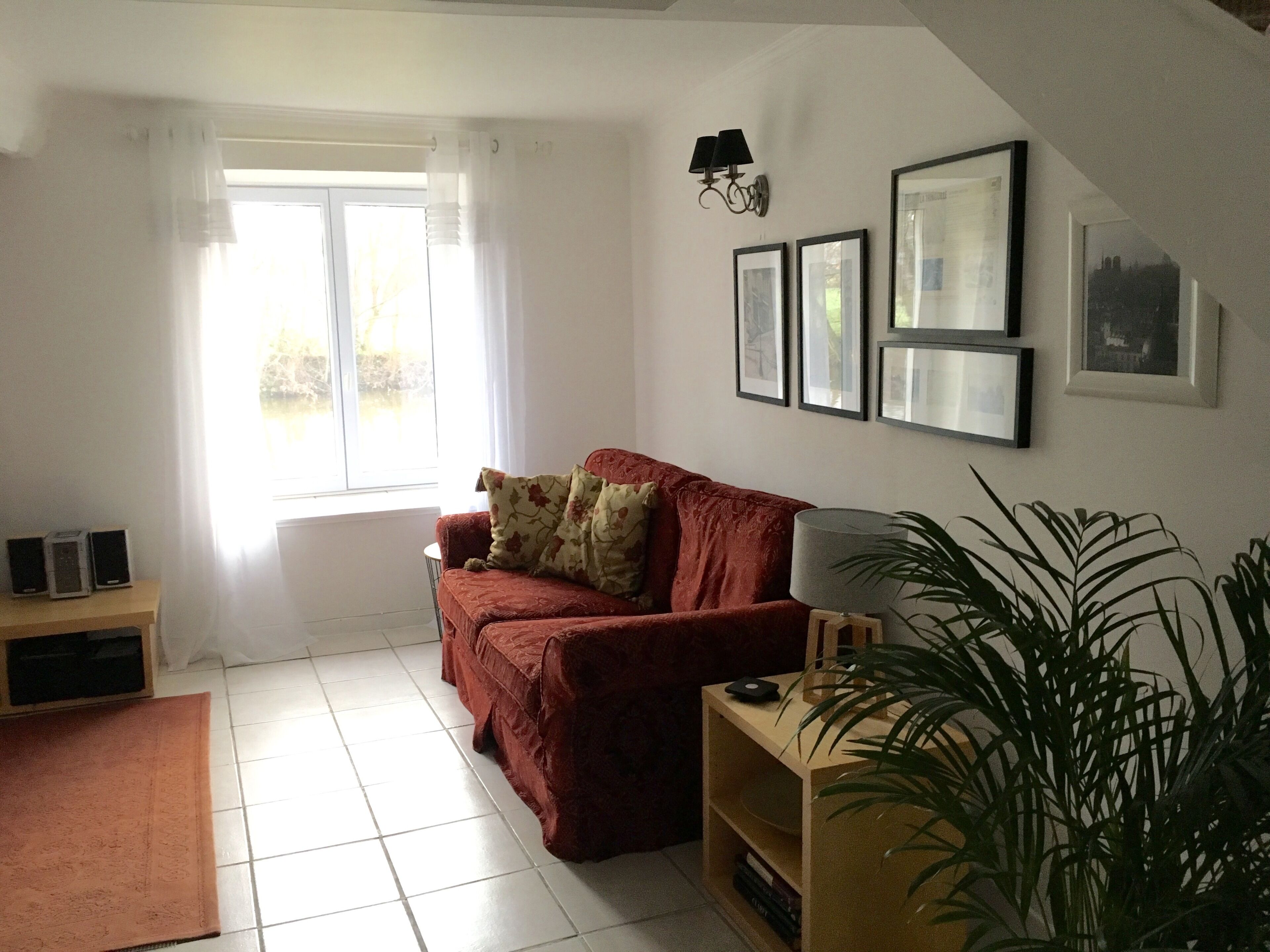 Renovated Barn With River Views