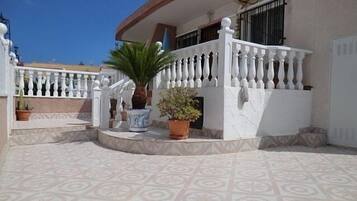 Enceinte de lâhĂ©bergement