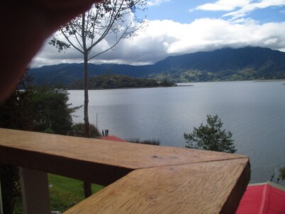 FAMILY AND REST CABIN - VDA. SANTA CLARA - LA COCHA NARIÑO - 8P C. U.