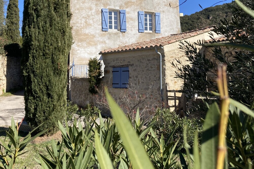 Holiday home in charming village of the Regional Park of Haut Languedoc