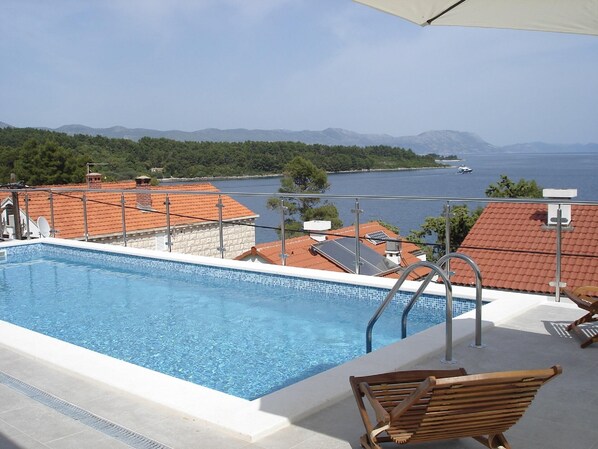 Pool - Apartment A3 - Apartments Danijela, sea view with private swimming pool (Dubrovačko-neretvanska županija)