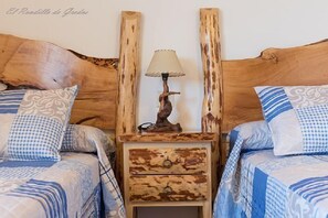 3 chambres, fer et planche à repasser, Wi-Fi, draps fournis