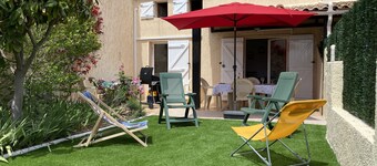 Tyst, i Sanary sur mer, T2-villa för 4 personer
