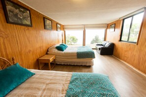 5 bedrooms, WiFi