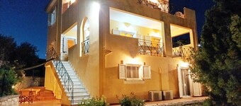 Gythio Seaside Villa Dimitrios- Apartment