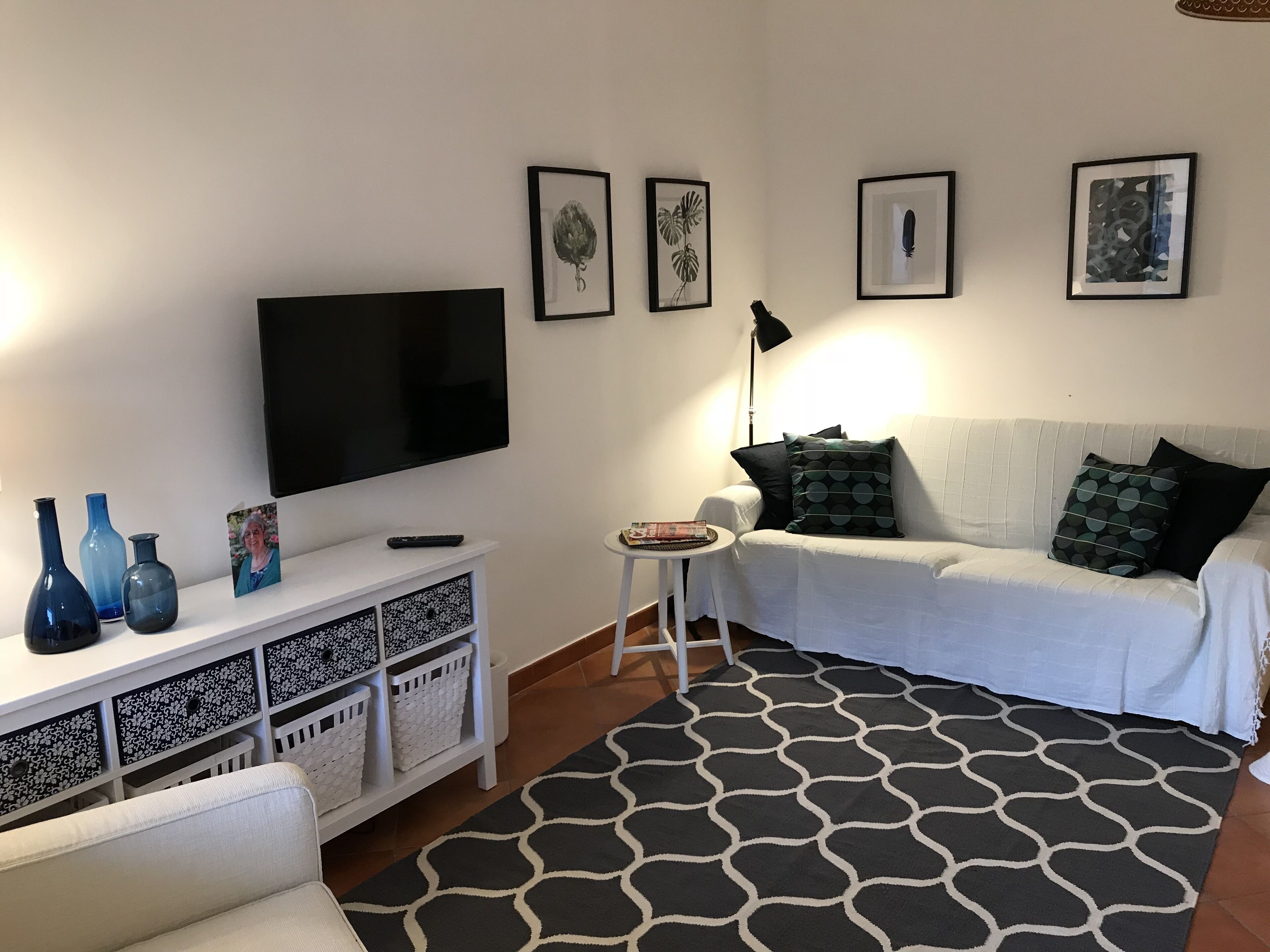 Studio Sant'Antonio - Room with a view, moments from the Piazza and Marina