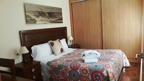 3 Schlafzimmer, Bügeleisen/Bügelbrett, kostenloses WLAN, Bettwäsche