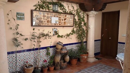 Courtyard Housein Edif. Toledo Magico for 7 people. 