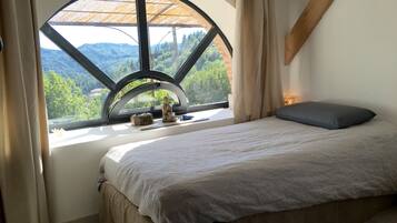 3 soverom, strykejern/-brett, wi-fi (inkludert) og sengetøy