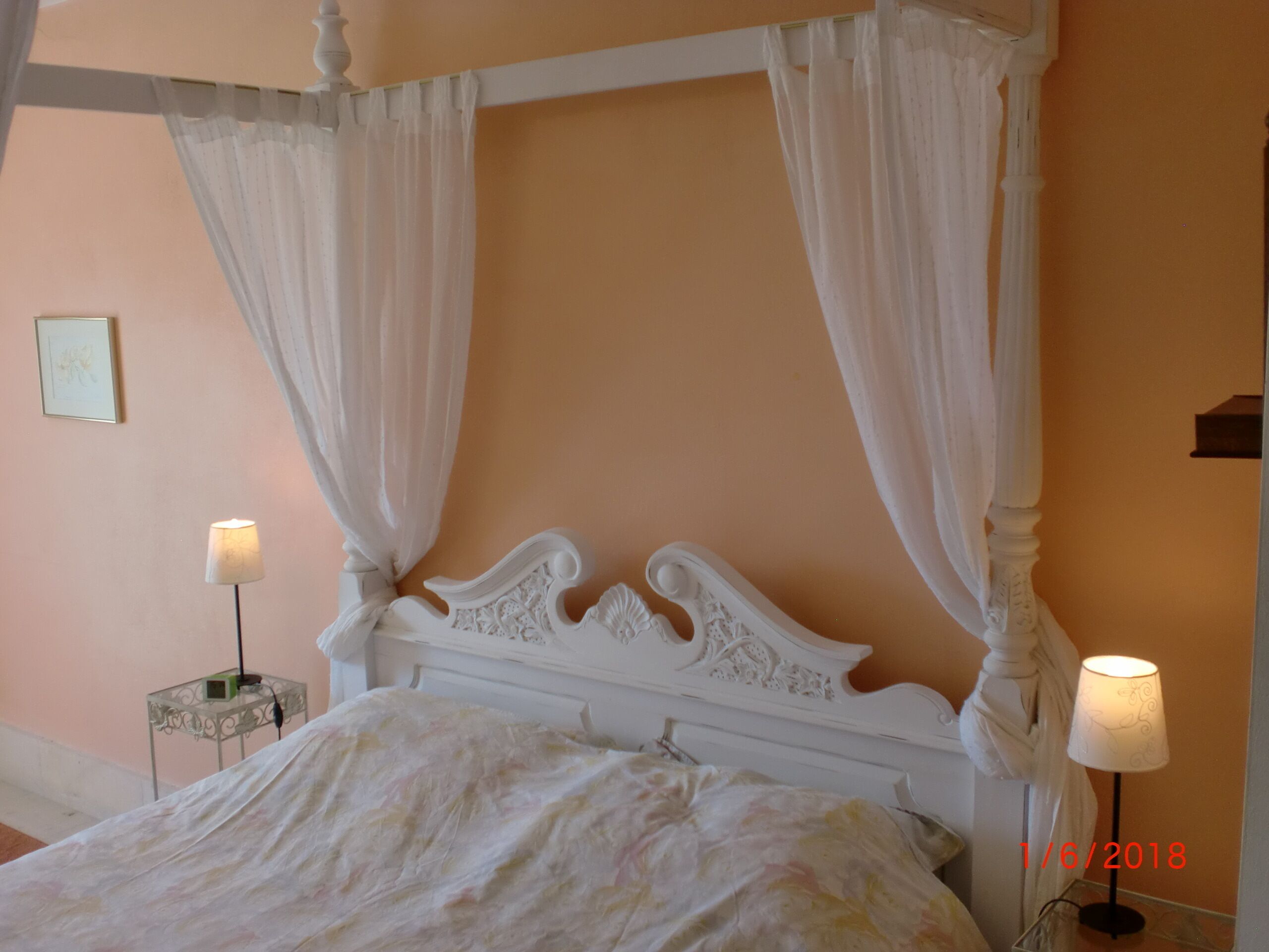 Naturist near Montelimar Drome, Ideal for Debutants