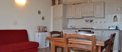 Smart TV, tenis de mesa y libros