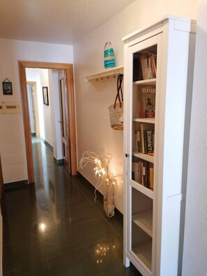 Interior - ROQUETAS MAR APARTMENT. VERY NEAR BEACH (Roquetas de Mar)