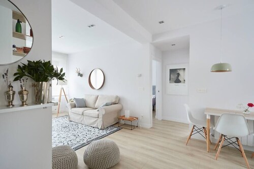 Nice and cozy apartment in Pamplona center!