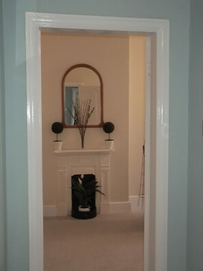 Interior - Nicely apointed first floor apartment in secluded area close to transport hubs (Prestatyn)